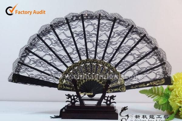 低价的工艺 2013年塑料布扇的制造与流通